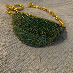 Leaf gold plated sterling silver bracelet